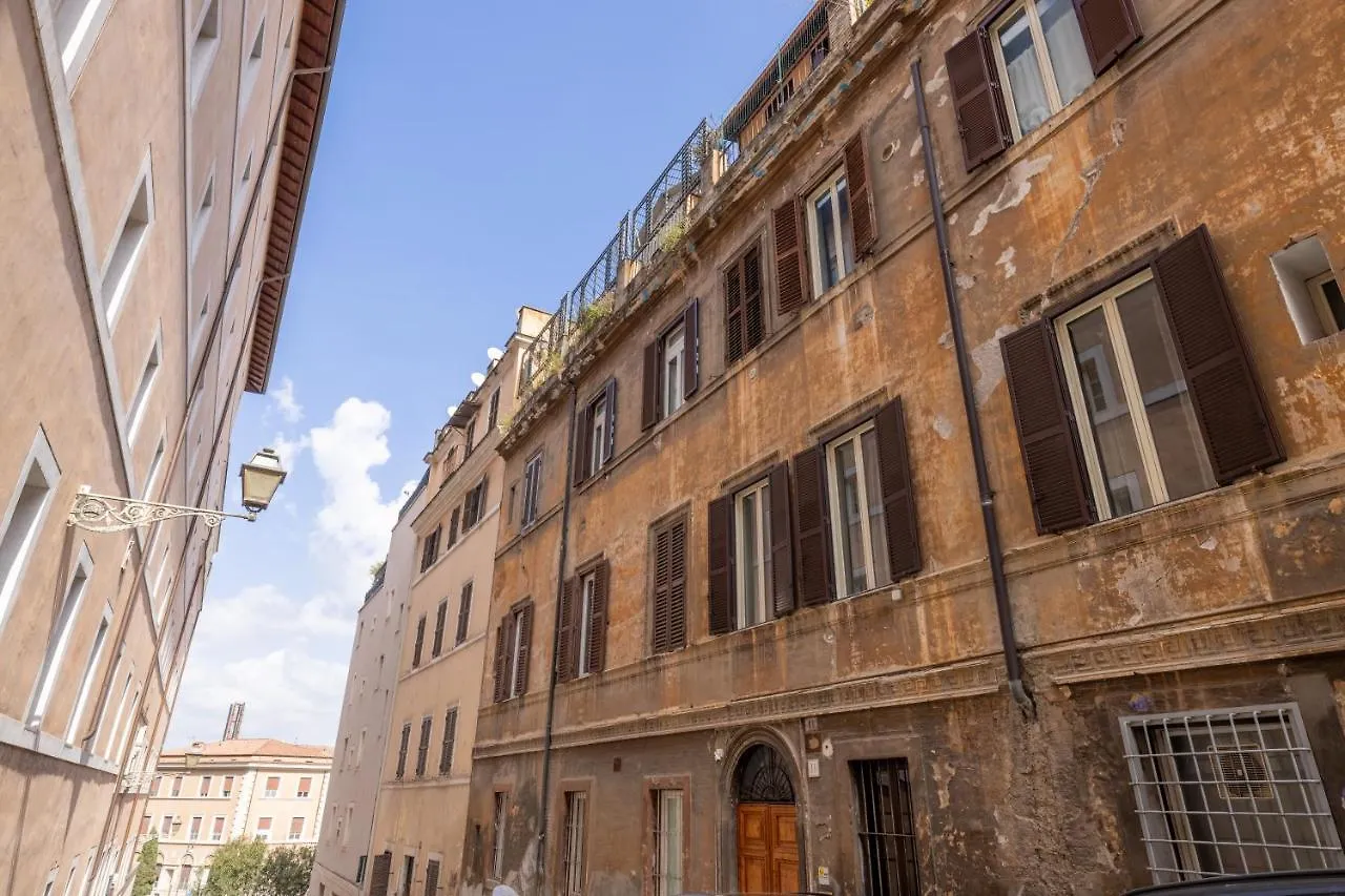 Gianicolo Jungle Apartment - Onofrio Rome